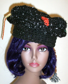 linda scharf crocheted hat/stoneleafmoon.com